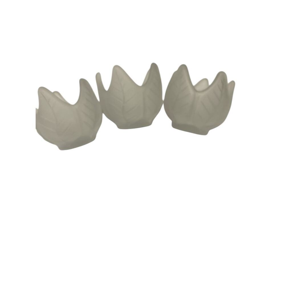 Set of 3 Partylite Frosted Lotus Blossom Tulip Tea Light Votive Candle H…